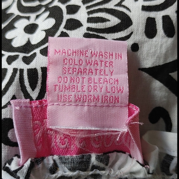 She's Cool Strapless Top - Picture 6 of 6